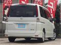 2009 Nissan Serena