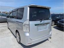 2008 Toyota Noah
