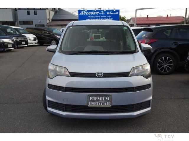 2013 Toyota SPADE