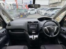 2012 Nissan Serena