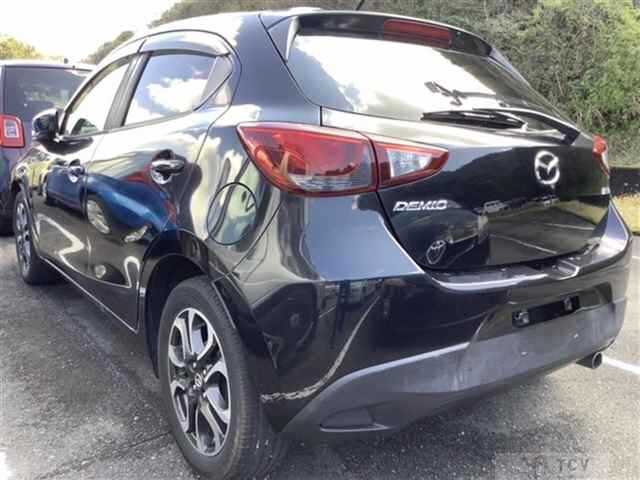 2015 Mazda Demio