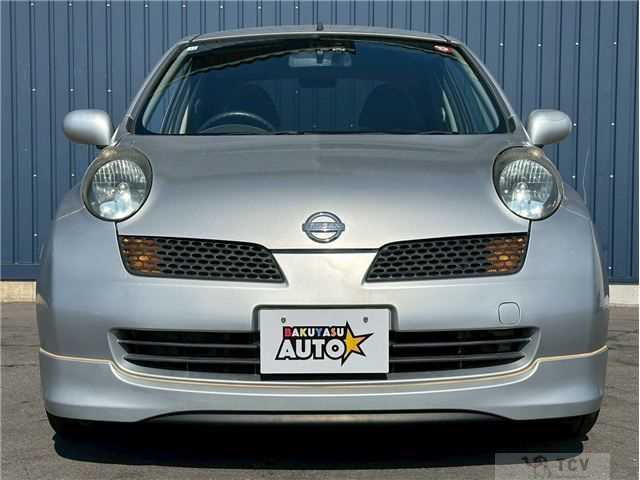 2004 Nissan March