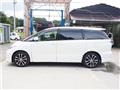 2013 Toyota Estima