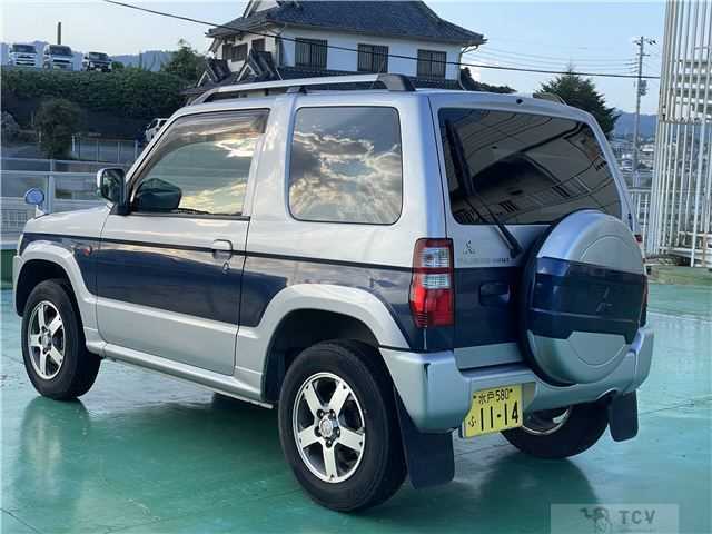 2012 Mitsubishi Pajero Mini