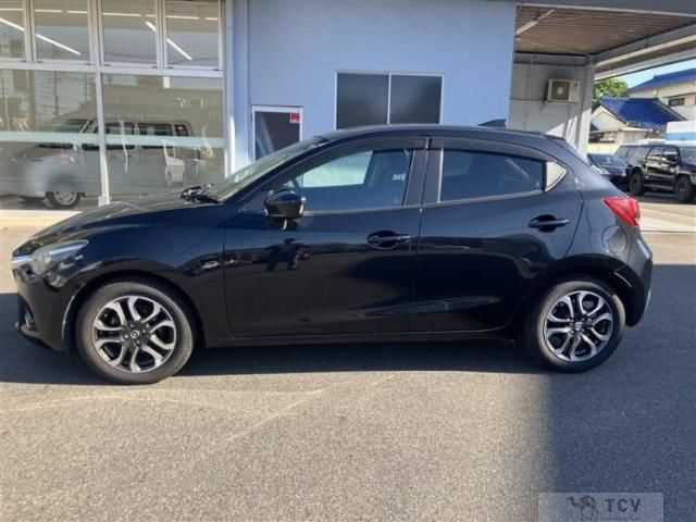 2015 Mazda Demio