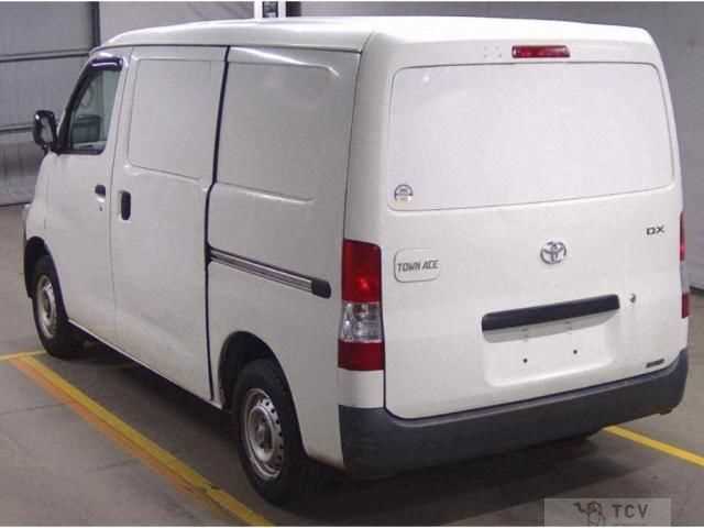 2017 Toyota Townace Van