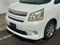 2007 Toyota Noah