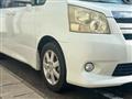 2007 Toyota Noah