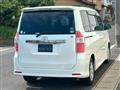 2007 Toyota Noah