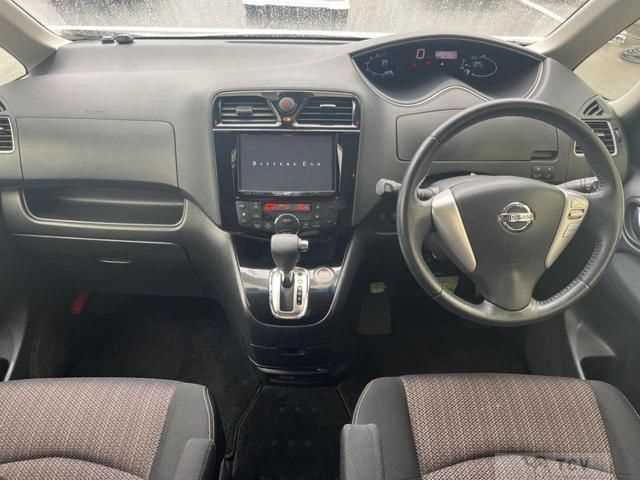 2015 Nissan Serena