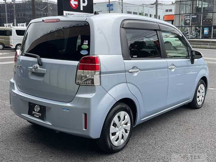 2013 Toyota SPADE