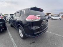 2015 Nissan X-Trail