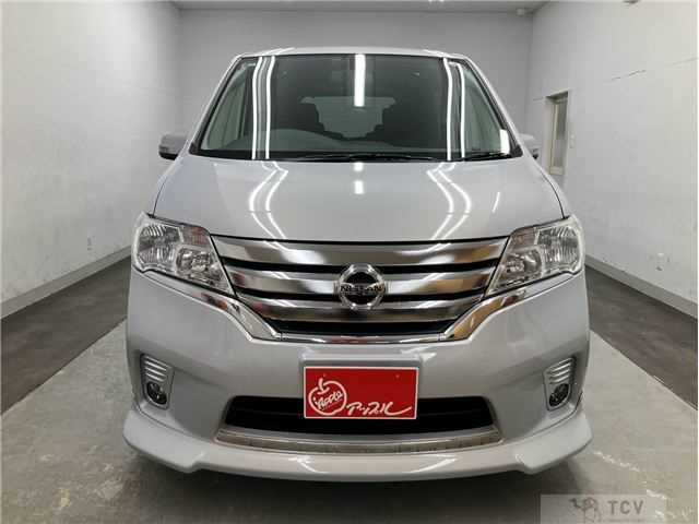 2013 Nissan Serena
