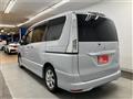 2013 Nissan Serena
