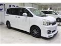 2010 Toyota Voxy