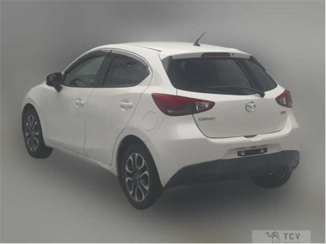 2015 Mazda Demio