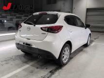 2015 Mazda Demio