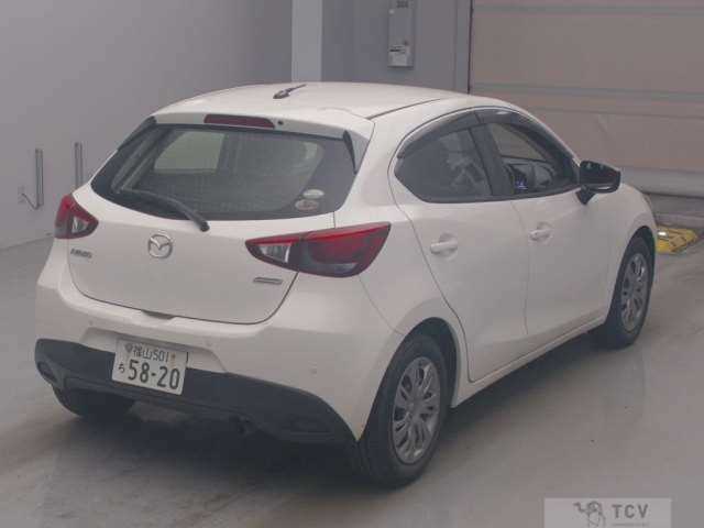 2018 Mazda Demio