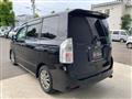 2012 Toyota Voxy