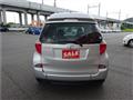 2012 Toyota Ractis