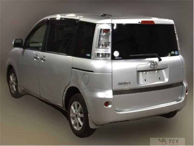2012 Toyota Sienta