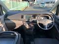2004 Toyota Isis