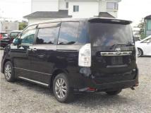 2012 Toyota Voxy
