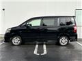 2010 Toyota Noah
