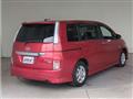 2013 Toyota Isis