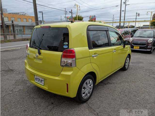 2016 Toyota SPADE