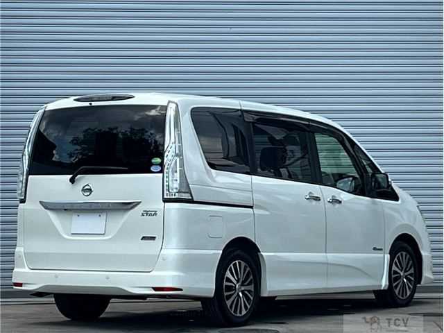 2015 Nissan Serena