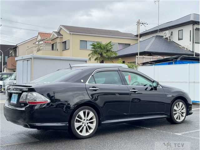 2008 Toyota Crown Hybrid