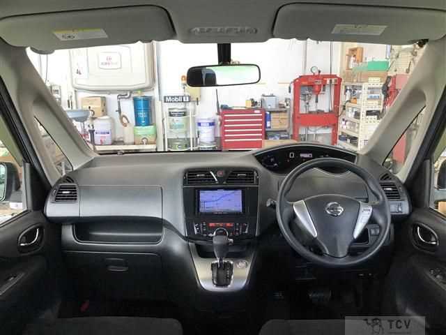 2012 Nissan Serena
