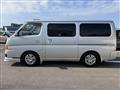 2010 Nissan Caravan