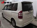2011 Toyota Noah