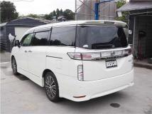 2014 Nissan Elgrand