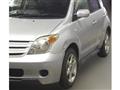 2004 Toyota IST