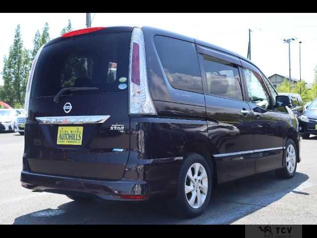2011 Nissan Serena
