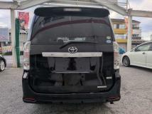 2009 Toyota Voxy