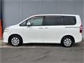 2010 Toyota Noah