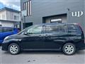 2010 Toyota Isis
