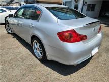 2010 Nissan Skyline