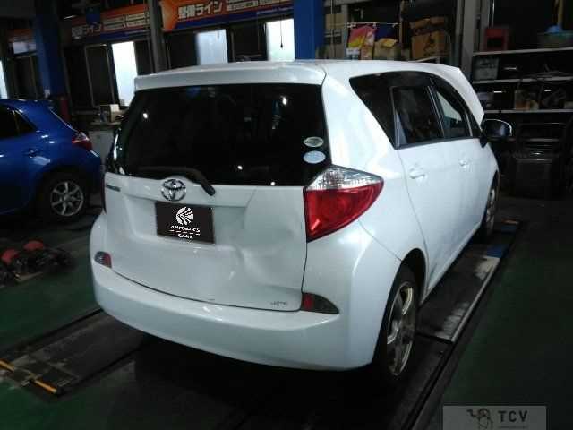 2011 Toyota Ractis