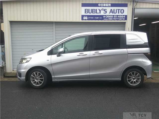 2010 Honda Freed Spike