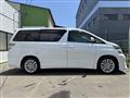 2013 Toyota Vellfire