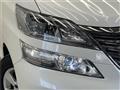2010 Toyota Vellfire