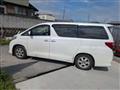 2013 Toyota Alphard
