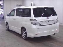 2010 Toyota Vellfire