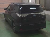 2013 Toyota Estima