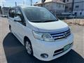 2009 Nissan Serena
